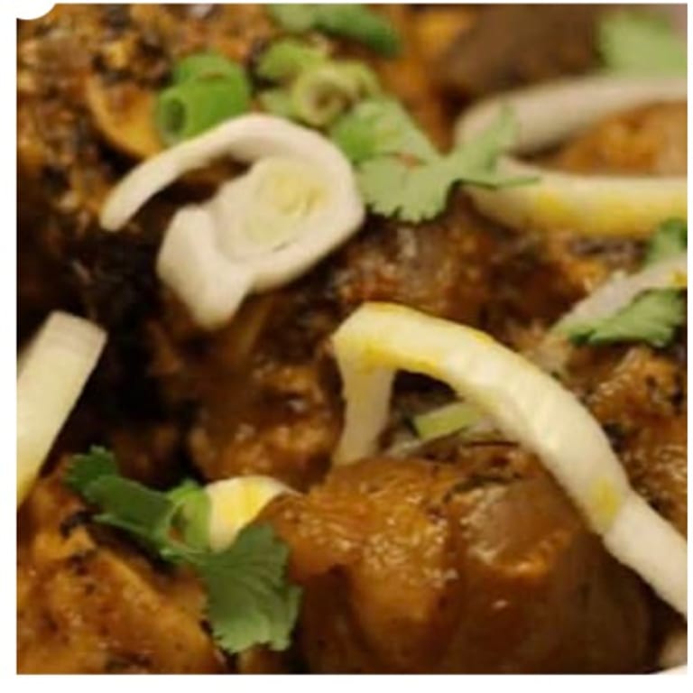 Nkwobi: Authentic Nigerian Delicacy and More